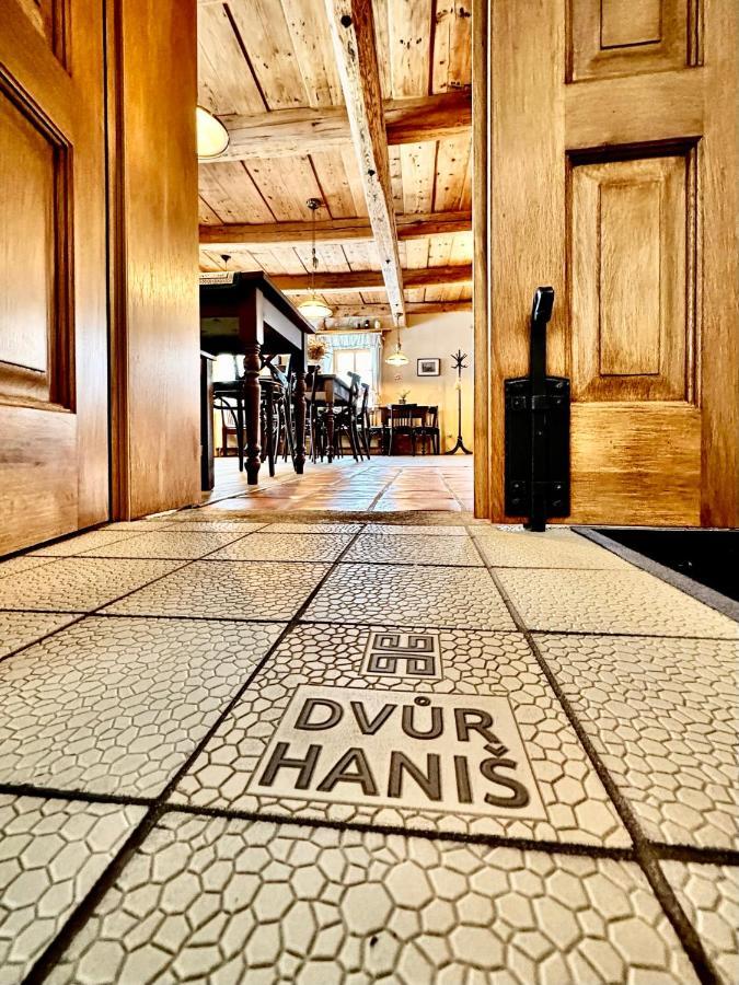 Marsov nad Metuji Dvur Hanis - Adults Only - Deti Od 12 Let المظهر الخارجي الصورة